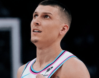 罚球命中率, 官方宣布, 分钟的出场 罚球命中率, 官方宣布, 分钟的出场